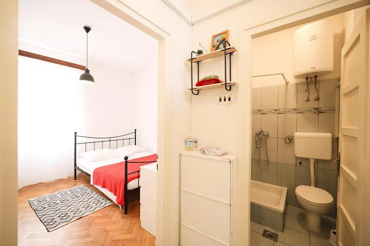 Cozy Studio Apartments In City Centar Stosija Zadar