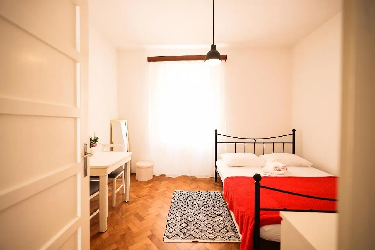 Cozy Studio Apartments In City Centar Stosija Zadar