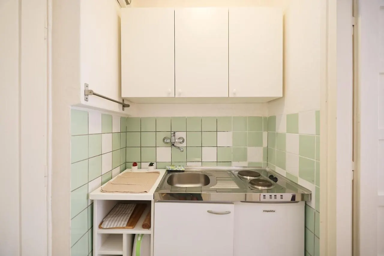 Cozy Studio Apartments In City Centar Stosija Zadar
